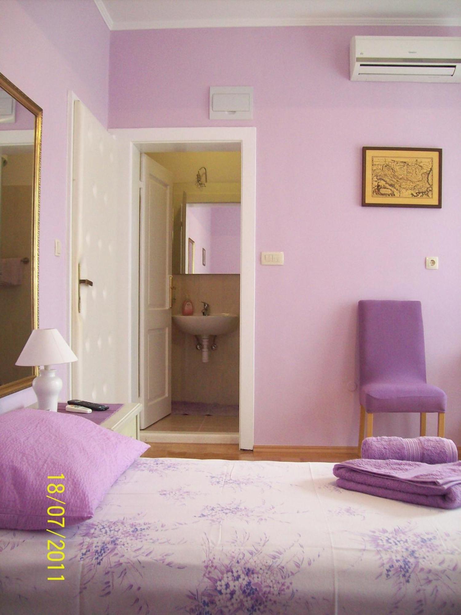 Apartament Devivi *